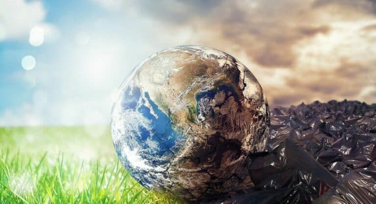 La calidad del aire continúa deteriorándose en ciudades principales como Bogotá, donde los niveles de material particulado se mantienen como una amenaza constante. Las emisiones provenientes del transporte y la industria generan un impacto directo en la salud de los ciudadanos.