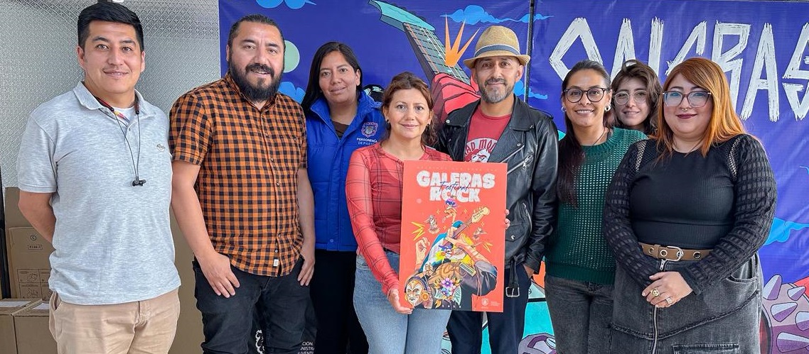 De izquierda a derecha: Valentina Zarama Moreno, directora administrativa de Juventud; Ángela Ortiz, abogada de la DAJ; Camila Erazo, Jaime Pineda y Karol Ibarra, diseñadores y jurados de la convocatoria; Cristina Gómez, delegada de la Personería Municipal; José Argotty, director del Festival Galeras Rock, DAJ; y Óscar Ibarra, ingeniero de la DAJ.