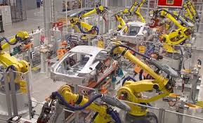 robots industriales en la manufactura