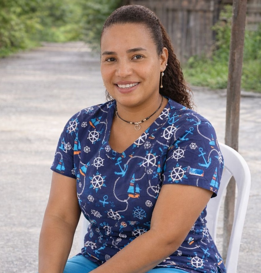 Clara Revelo, profesional.