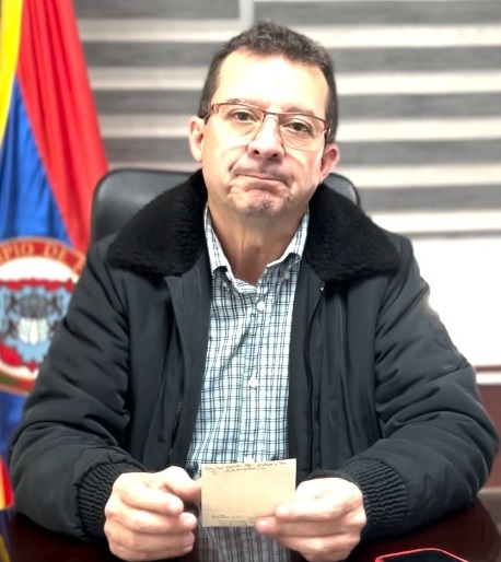 Omar Córdoba, secretario.