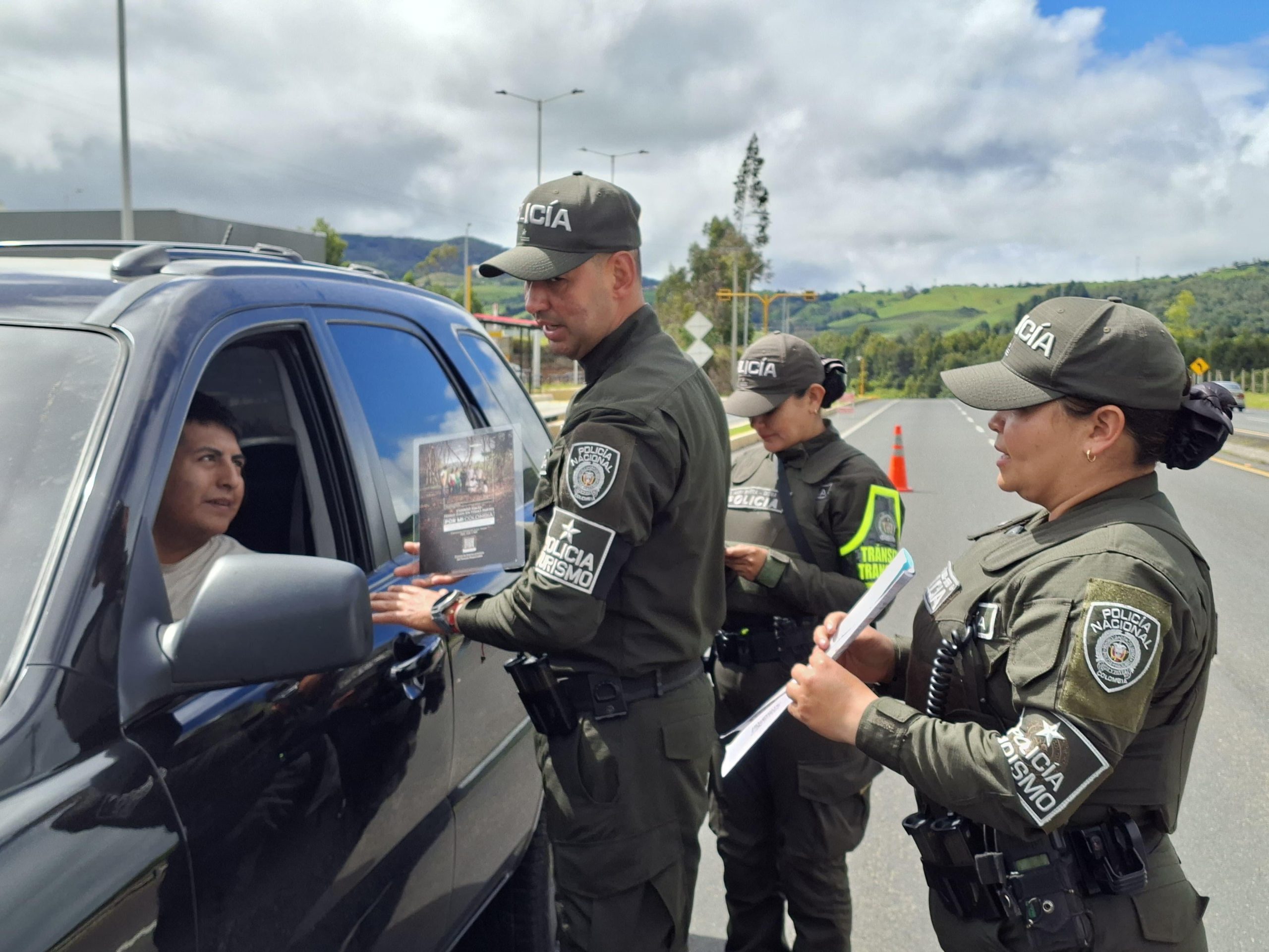 Policía Nacional fortalece seguridad vial con el Plan Rutas Seguras