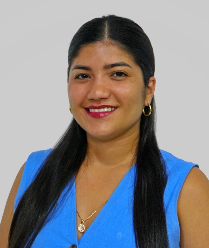 Teresa Das Neves, secretaria.