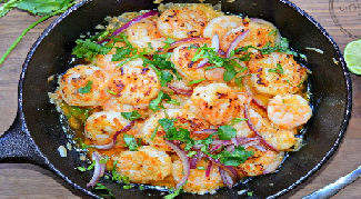 Prepara camarones al mojo de ajo