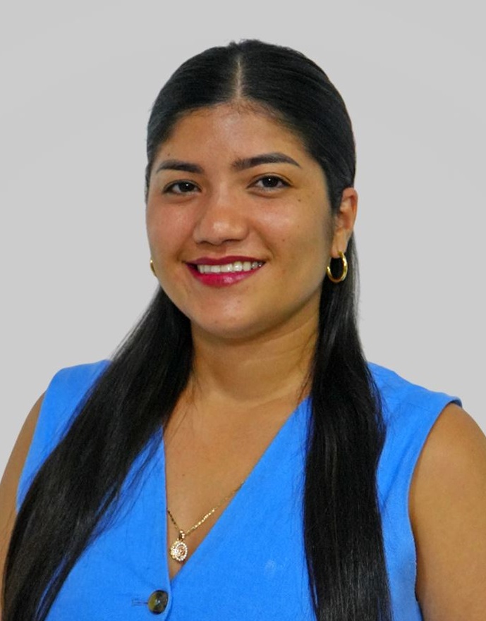 Teresa Das Neves, secretaria.