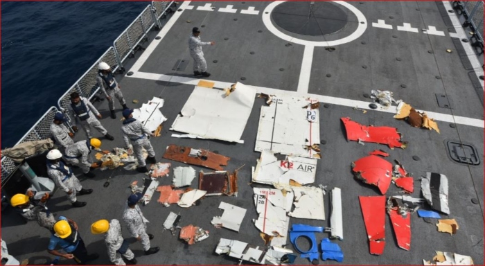 Tragedia aérea- avión- Boeing - desaparecido-Pakistán- Karachi- 8jul-