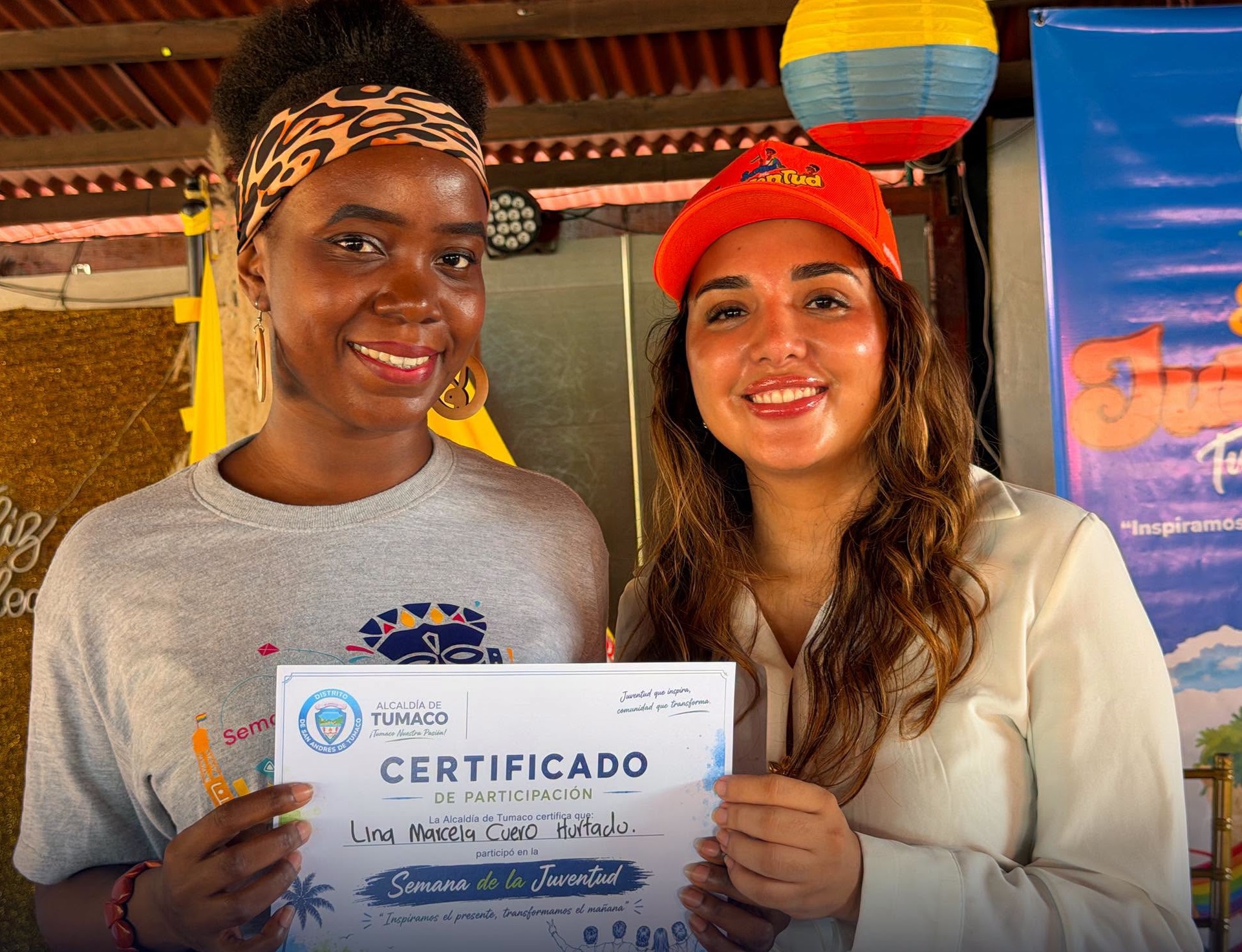Lina Cuero y la secretaria de Gobierno encargada, Mónica Riascos, participaron en las actividades programadas durante la Semana de la Juventud en Tumaco.