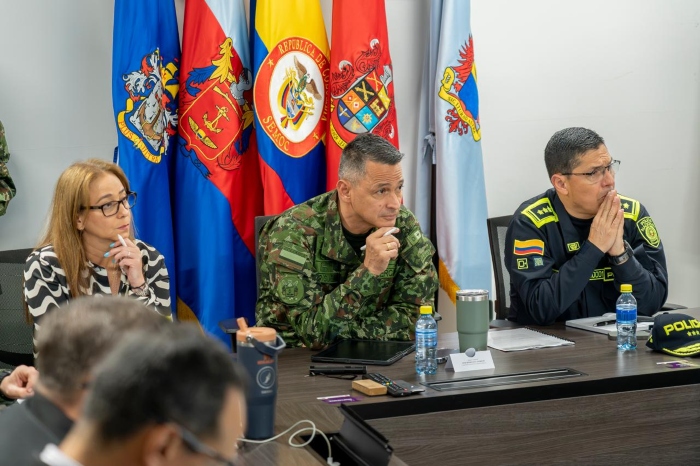 Colombia- Hurto- pretróleo- Abelardo De la Espriella- Fuerzas Militares- Policía- Ecopetrol-