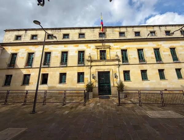 La Casa de Nariño pasaría a ser museo y la Presidencia regresaría al Palacio de San Carlos