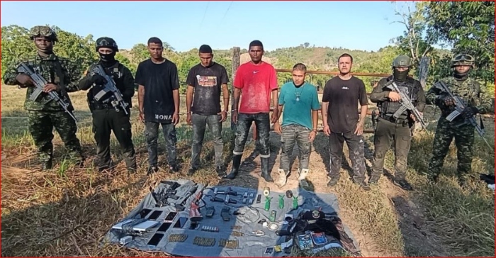Abelardo de la Espriella- Ejército- Policía- Autodefensas Conquistadoras de la Sierra Nevada- Norte de Santander- Alis Miguel