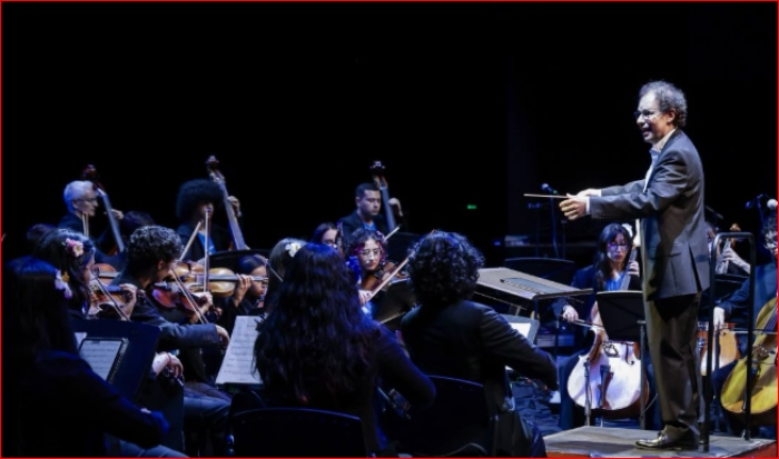 Paola Holguin- MinCultura- Batuta- 7Sep-