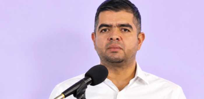 Adhesión del Partido Liberal a Abelardo de la Espriella tendría detrás a Julián Bedoya