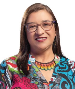 Martha González, rectora.