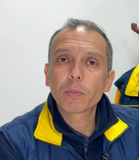 Gabriel Ocaña, director.