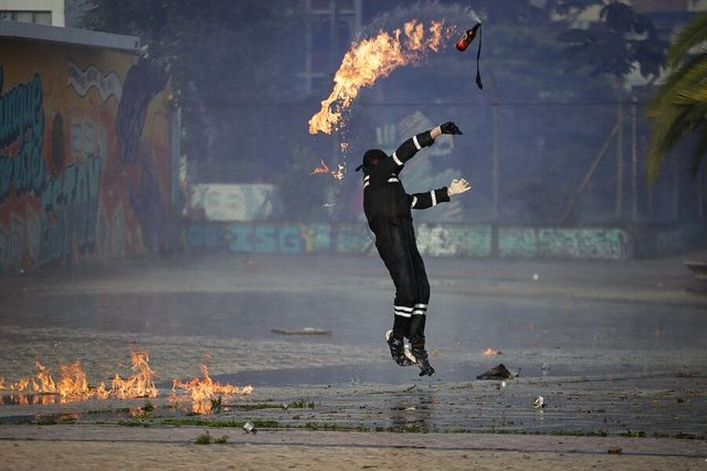 Ley Anticapuchos: ¿qué propone el proyecto que busca sancionar el ocultamiento de la identidad durante las protestas?