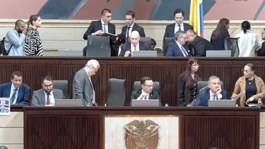 Presupuesto de Colombia para 2027 avanza en el Congreso y queda listo para las plenarias