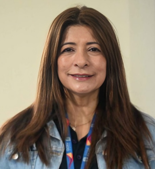 Jaqueline Castillo, secretaria.