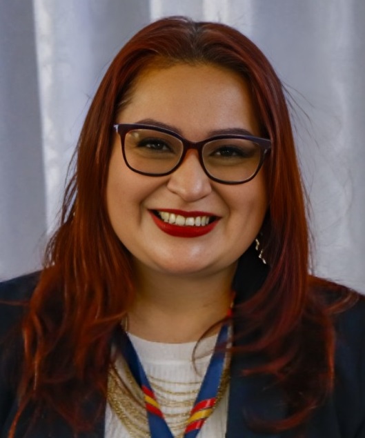 María Figueroa, funcionaria.