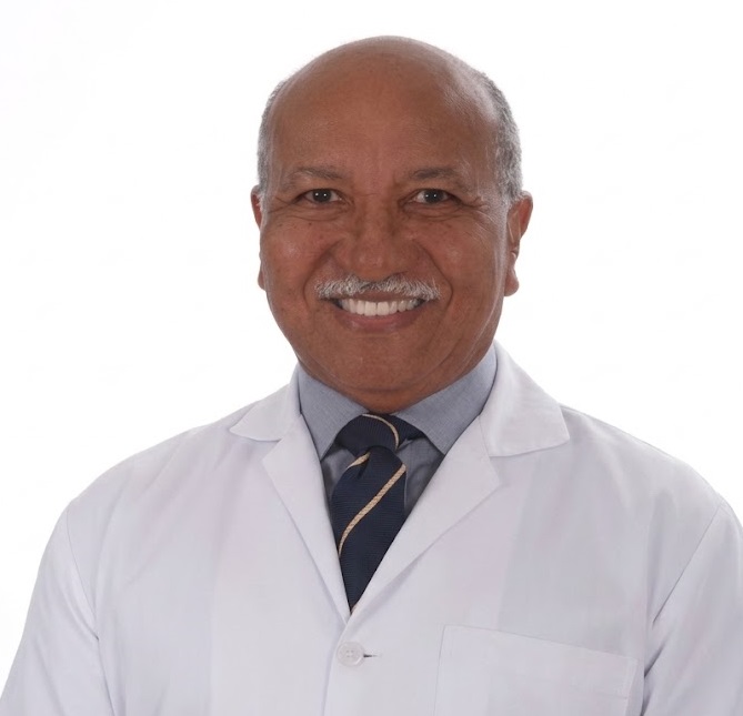 Robin Biojó, médico.